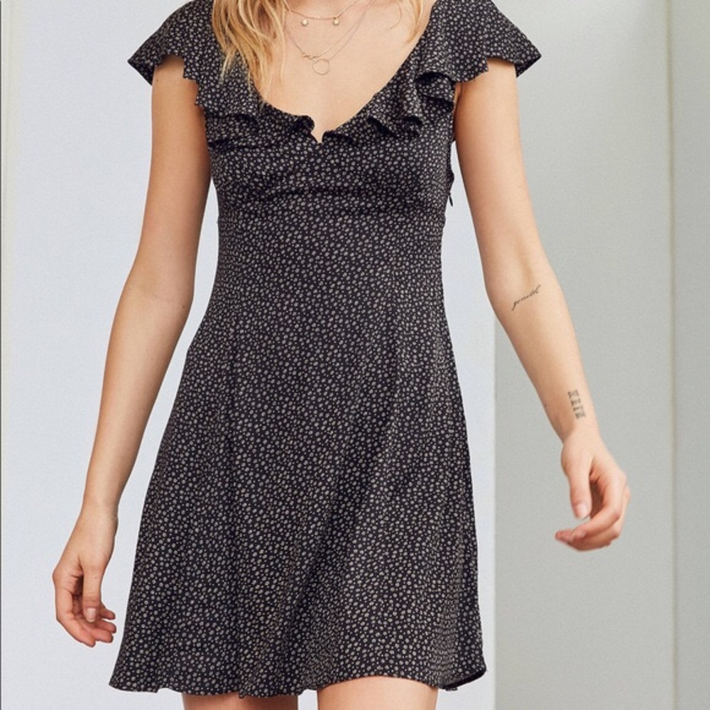 Urban outfitters blue daisy may ruffle dress